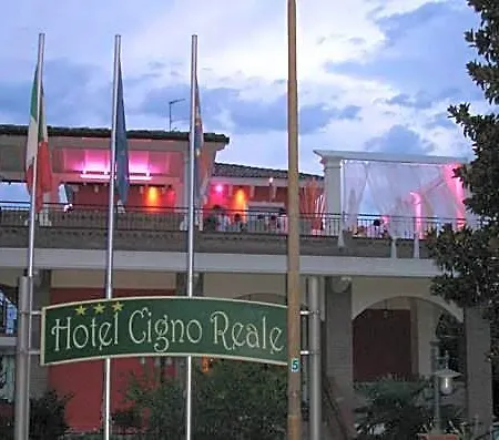 Cigno Reale ホテル Rolo