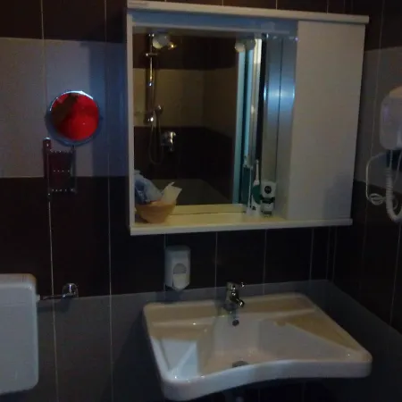 Hotel Cigno Reale 3*